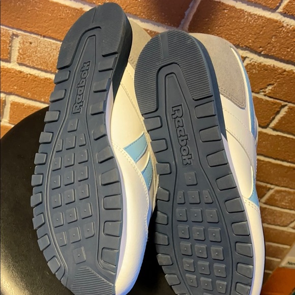 NWOT - Picture 6 of 6